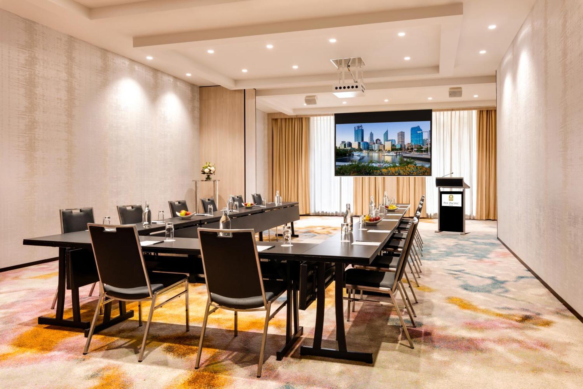 Pan Pacific Perth Hotel Exterior photo Meeting room